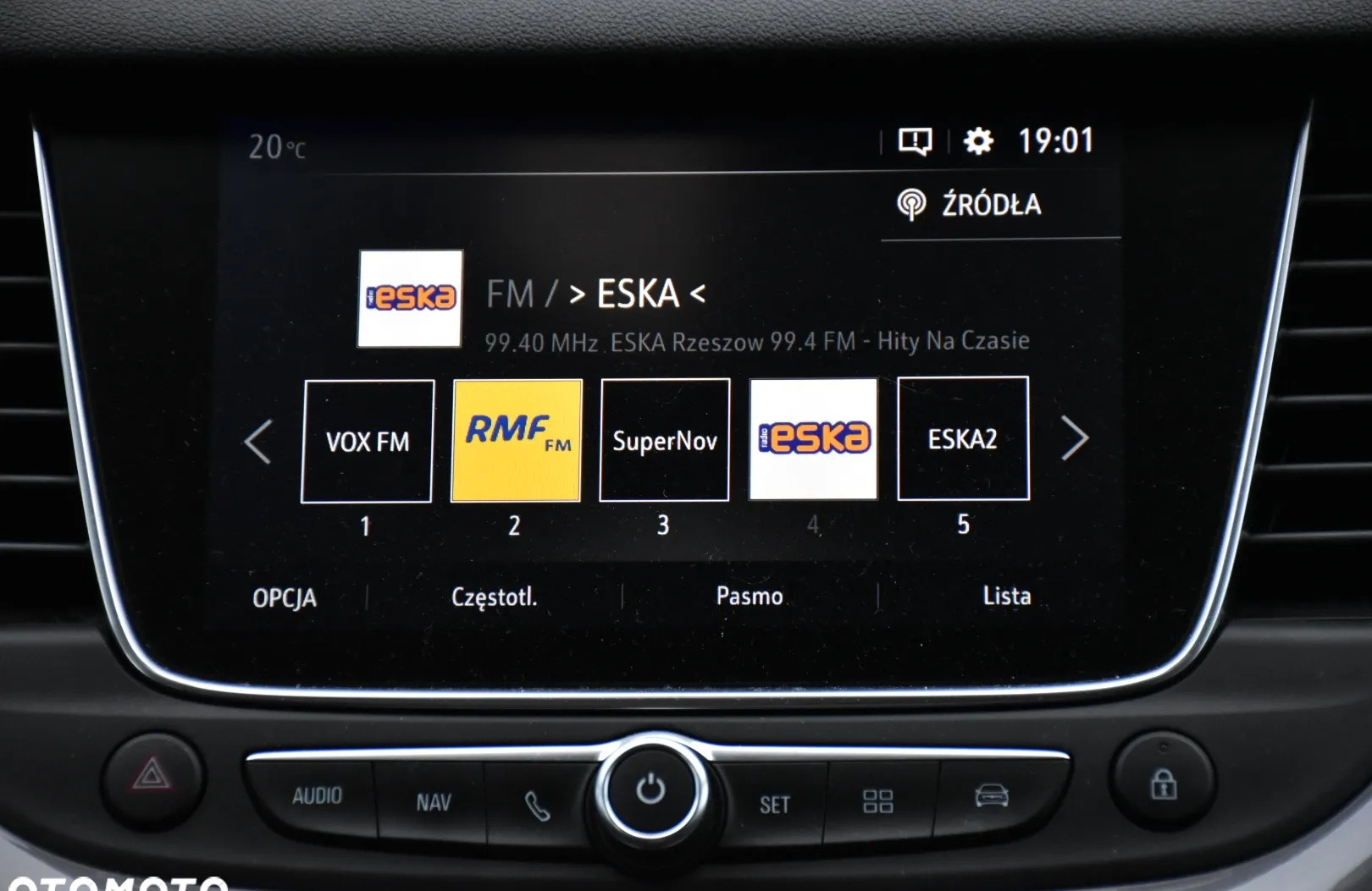 Opel Grandland X cena 73900 przebieg: 67000, rok produkcji 2018 z Rzeszów małe 562